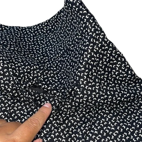 🦋LOFT by Ann Taylor “Julie” Pants, Size 8 - Picture 5 of 12